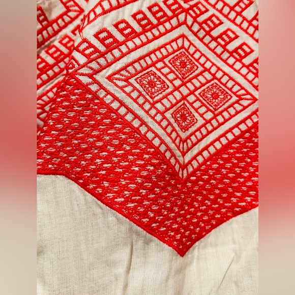 THML CREAM WITH RED EMBROIDERY SKIRT BOHO SIDE ZIP SIZE M NWT! - Picture 3 of 7